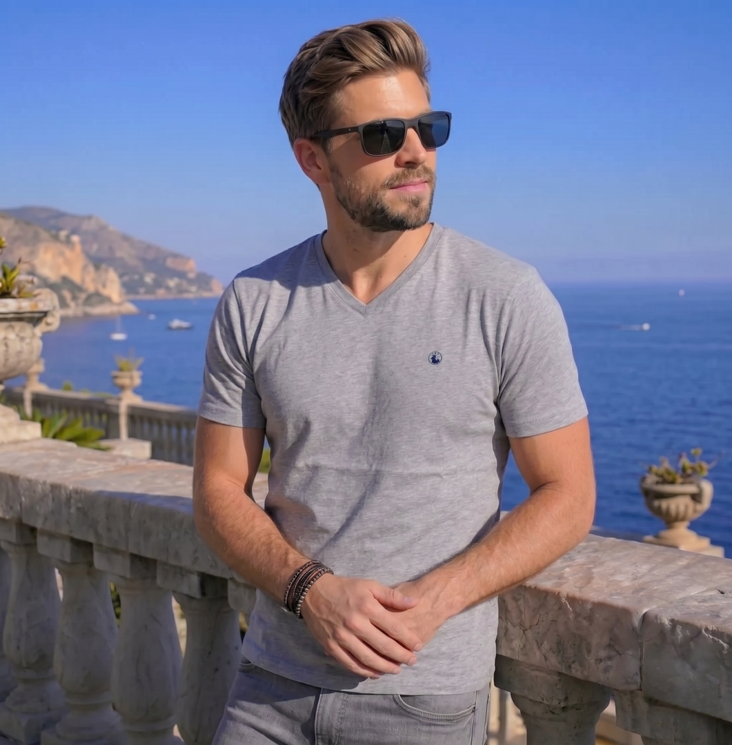 Polera Gris Cuello en V - Modelo Barbé - Fogliatti