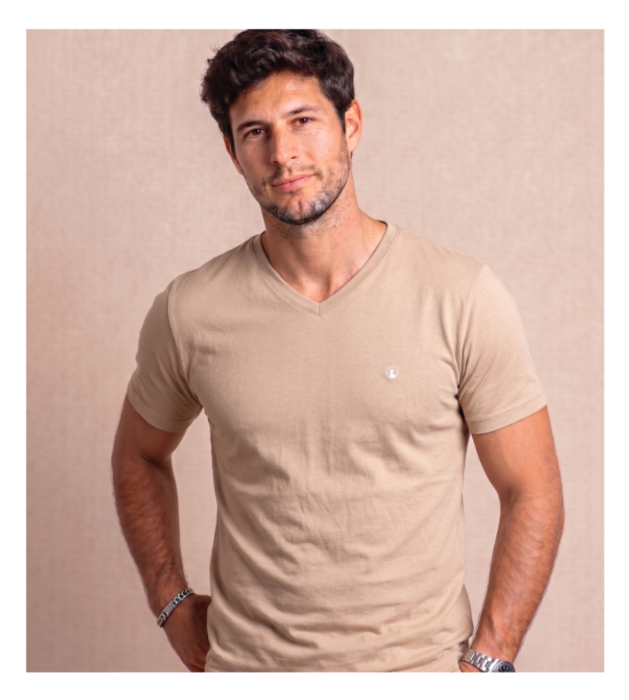 Polera Beige Cuello V Modelo Barbé - Fogliatti