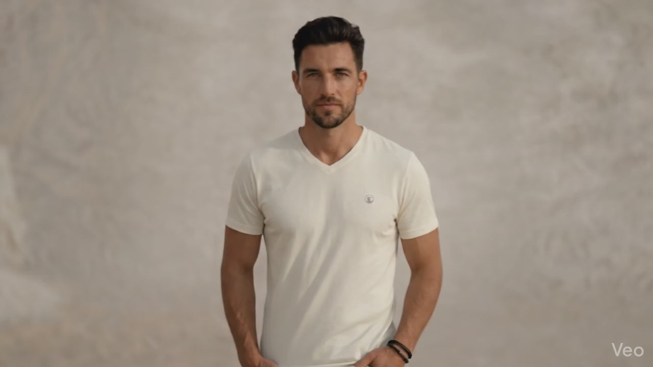 Polera Blanca Cuello V Modelo Barbé - Fogliatti